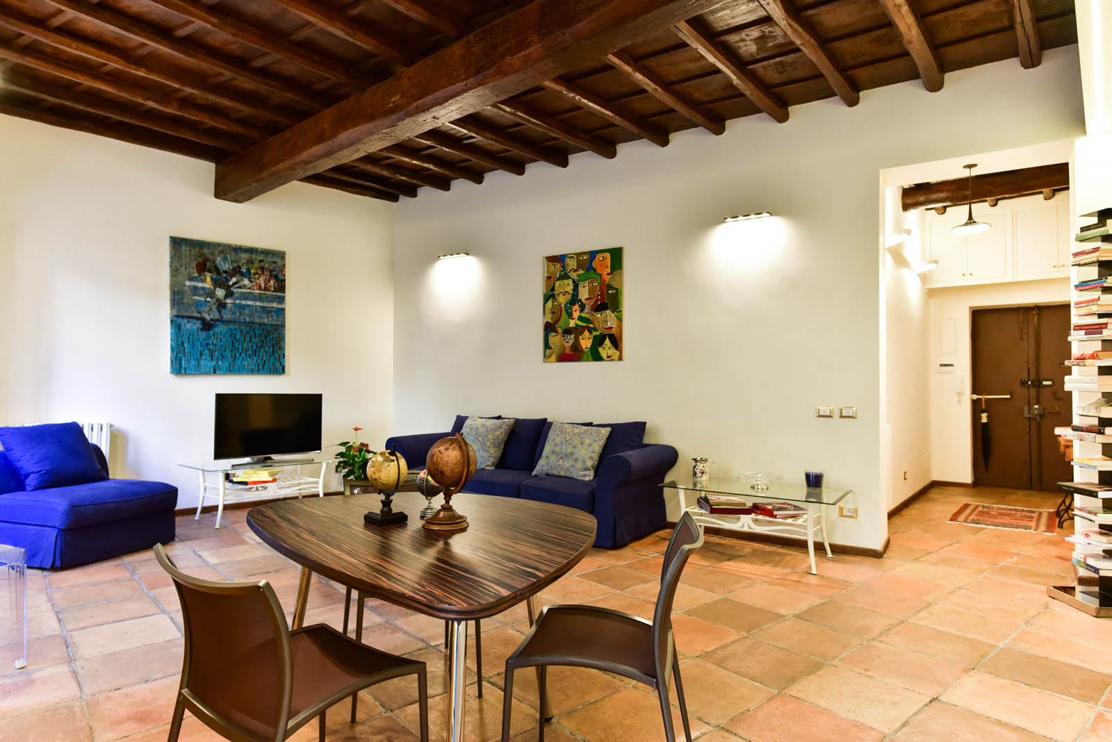 Piazza Navona luxury apartment