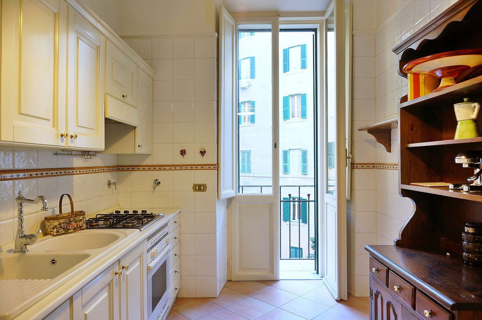 elegant apartment to rome