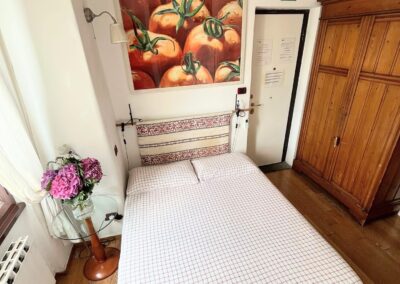 Bed & breakfast room a few steps from the Vatican, Rome